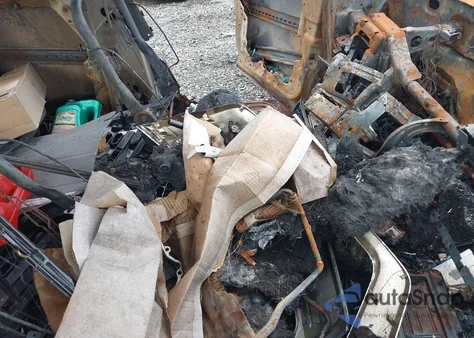 2013 Ford Edge Se z USA, uszkodzony, nr VIN 2FMDK3GC2DBC48795